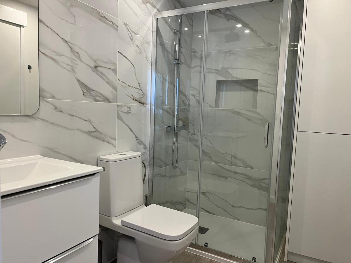 Axenic Retreat - Panoramic Ocean View, Sleeps 4, Ensuite Bathroom, New Redesign Sesimbra Exterior foto