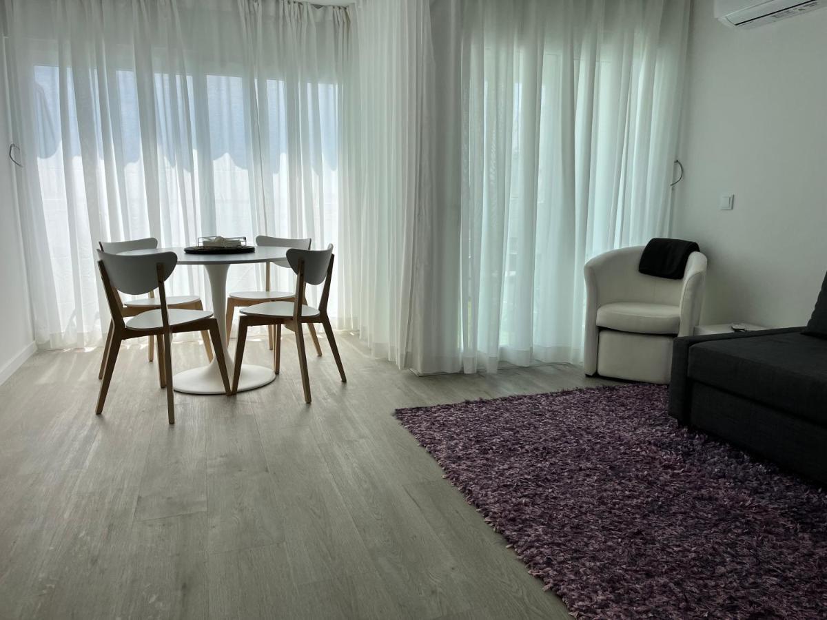 Axenic Retreat - Panoramic Ocean View, Sleeps 4, Ensuite Bathroom, New Redesign Sesimbra Exterior foto
