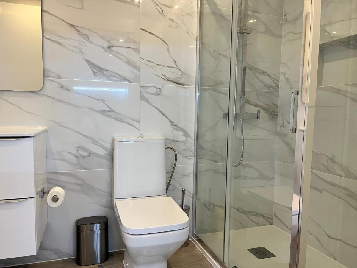 Axenic Retreat - Panoramic Ocean View, Sleeps 4, Ensuite Bathroom, New Redesign Sesimbra Exterior foto
